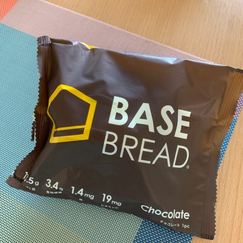 BASE BREAD チョコレート