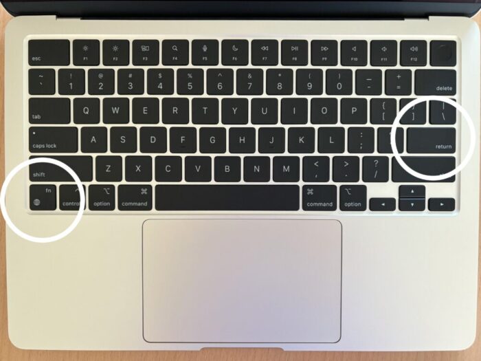 Mac Book Air 2022 M2チップ 8コアCPUと8コアGPU
