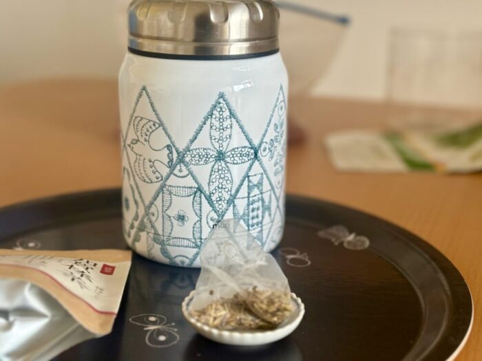 加賀棒茶 ミナペルホネン
