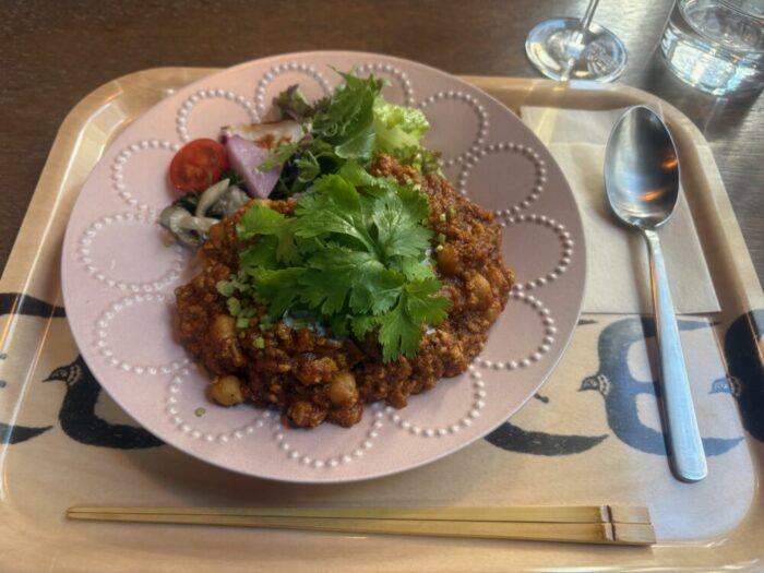 minaperhonen elävä Ⅱ puukuu 食堂