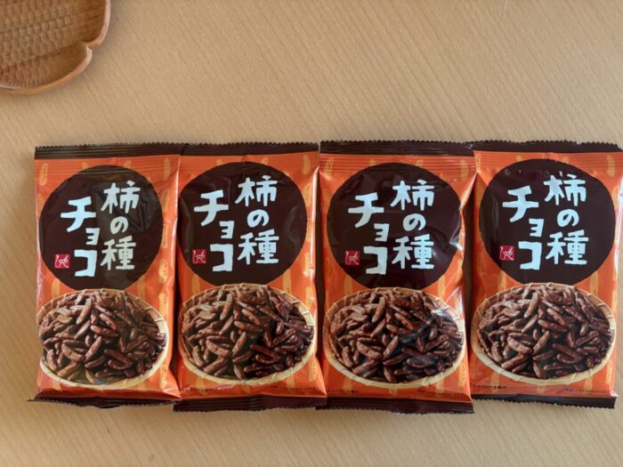 KALDI 柿の種チョコ